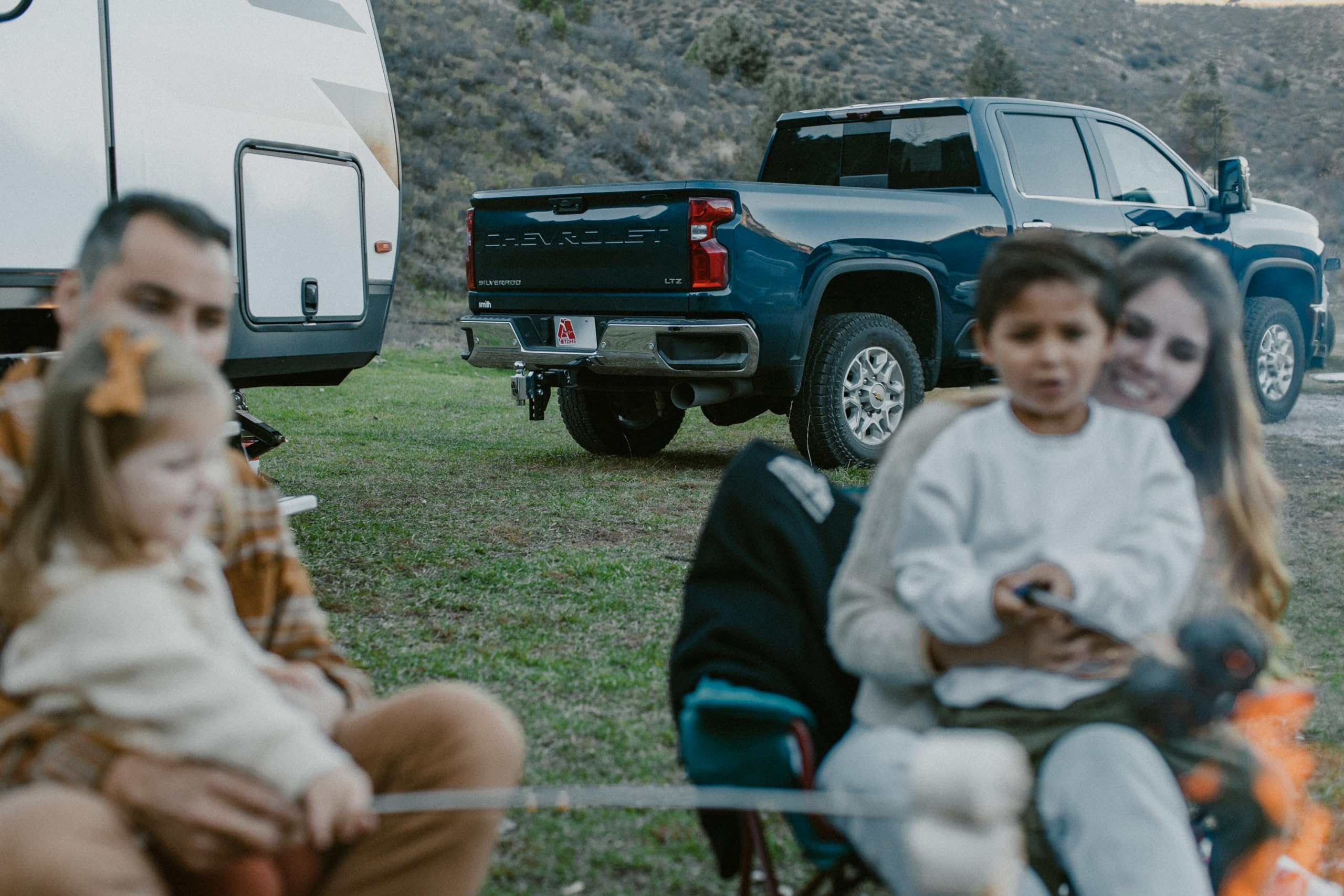 Andersen HITCHES | 3394 | Weight Distribution Hitch | No Bounce No Sway | Tow Accessories | 4" Drop/Rise, 2-5/16" Ball, 2-1/2" Shank, 3"/4"/5"/6" Bracket, 16k lb GTWR, 1600 lb Tongue