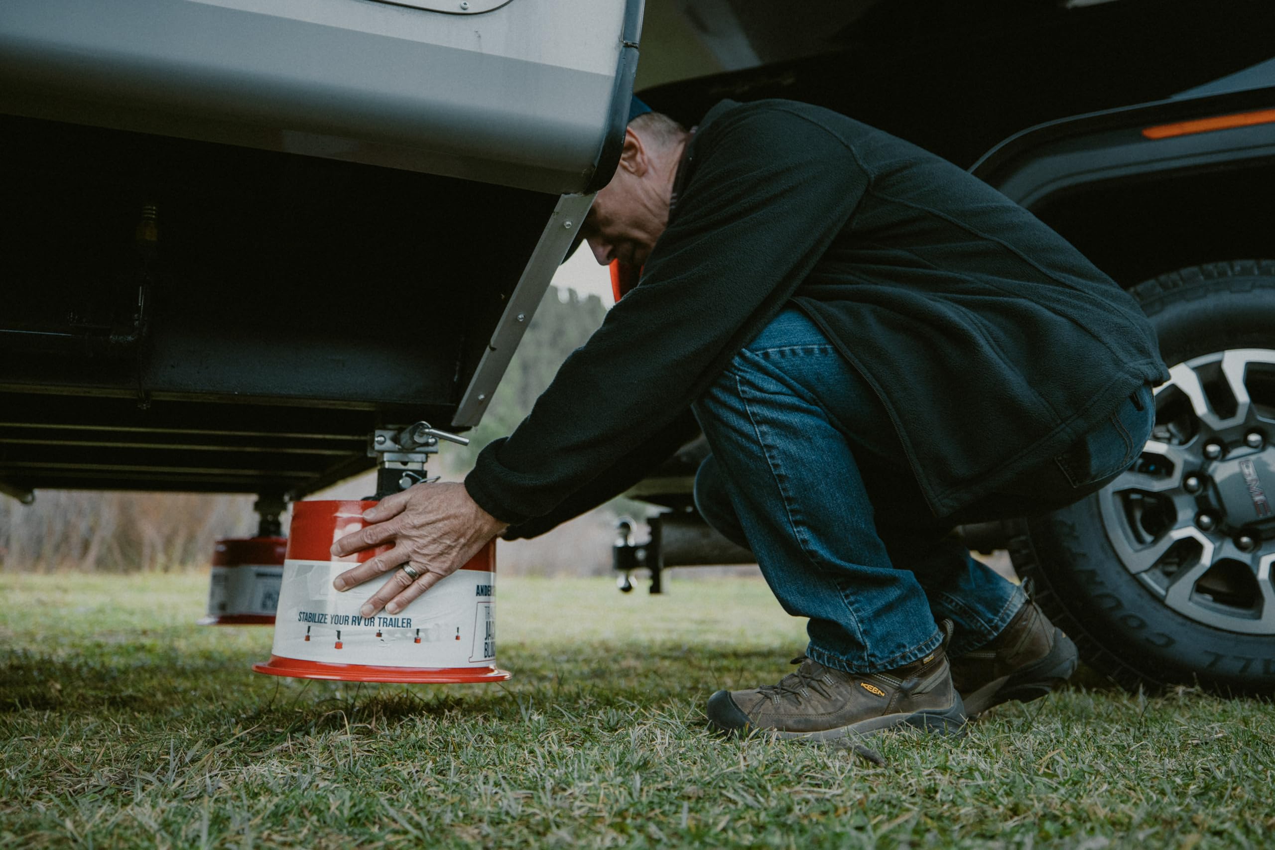 ANDERSEN HITCHES | RV Travel Accessories | 1-Pack Trailer Jack Block w/ Magnets | Quick Leveling Stabilizers for Trailers Jackstand Level Quickjack Heavy Duty Utility Blocks | 3608